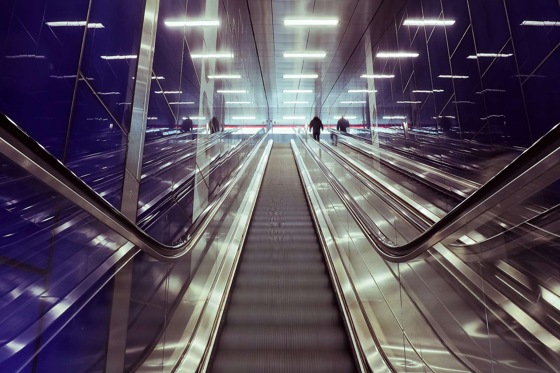 Taurus, escalator